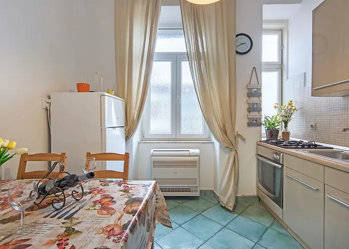 דירה Center Big With Private Parking *